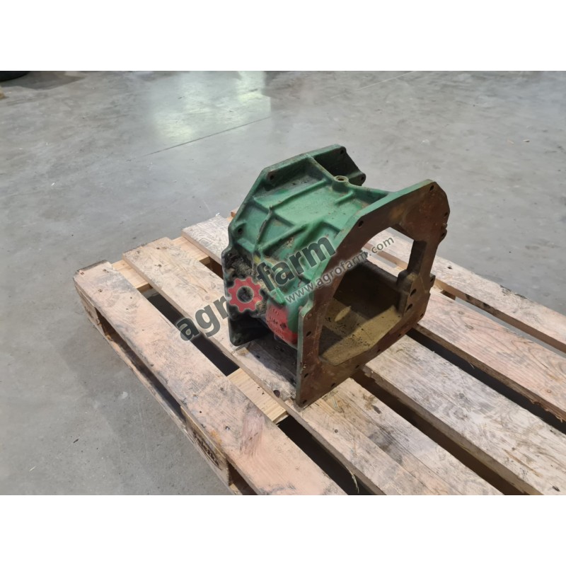 OBUDOWA SKRZYNI AL152237 JOHN DEERE 6120 6220 6320