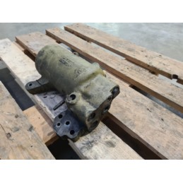 JACK CYLINDER L40298 JOHN DEERE 2040 2140 25
