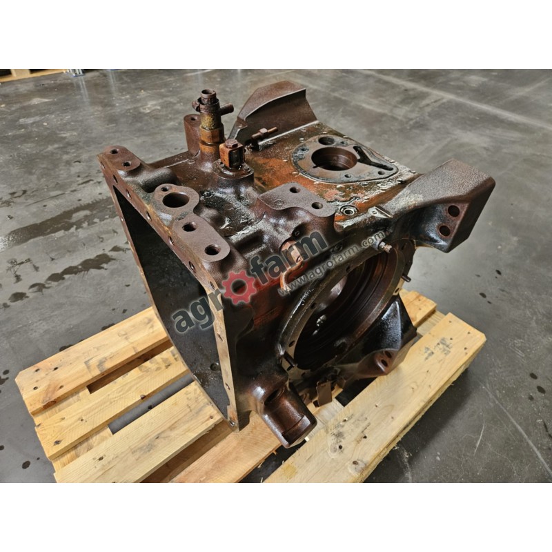 OBUDOWA TYLNEGO MOSTU JOHN DEERE R105840