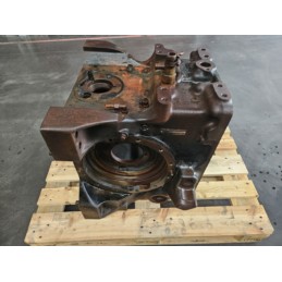 OBUDOWA TYLNEGO MOSTU JOHN DEERE R105840