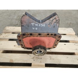 UCHWYT DYFERENCJAŁU 5190843 CNH