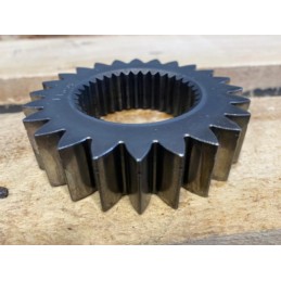 KOŁO ZĘBATE Z24 CASE 116581A1