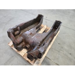 SUPORT PRZEDNI MASSEY FERGUSON 6180 3715695M4