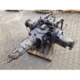 GEARBOX WITH REAR AXLE VALTRA T173