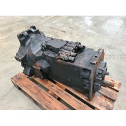 NEW HOLLAND TS125A GEARBOX