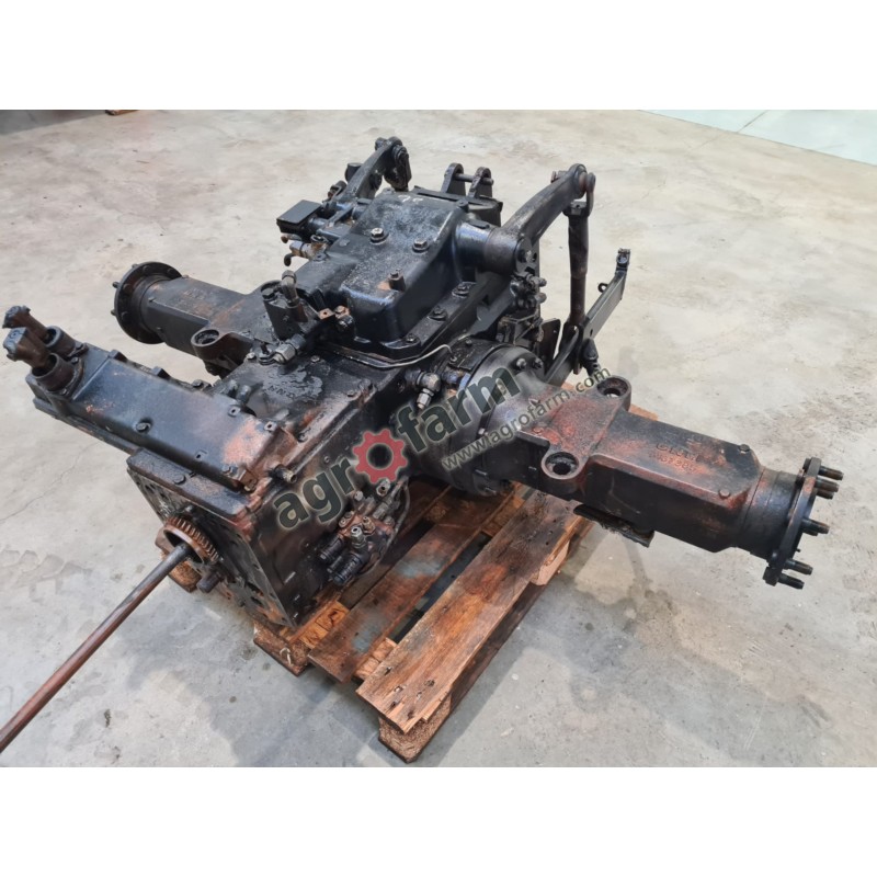 TYLNY MOST NEW HOLLAND T5040 87700831
