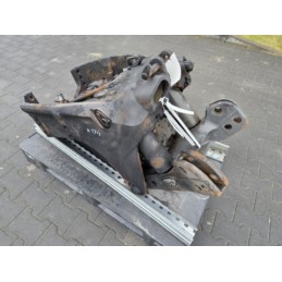 ALL-POINT HITCH AND FRONT PTO VALTRA N174