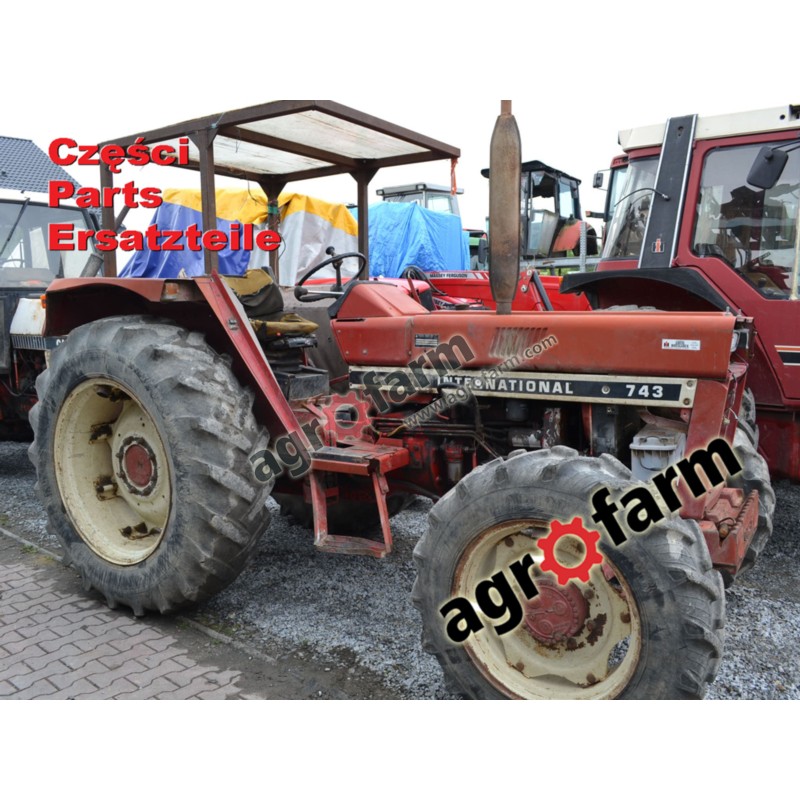 Case 743 części, skrzynia biegów, silnik