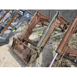 Front loader Agram Q650