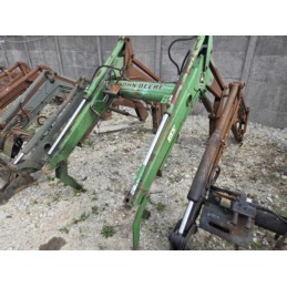 Front loader John Deere