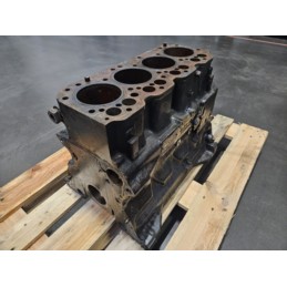 BLOK SILNIKA 4 CYLINDRY JOHN DEERE UŻYWANY