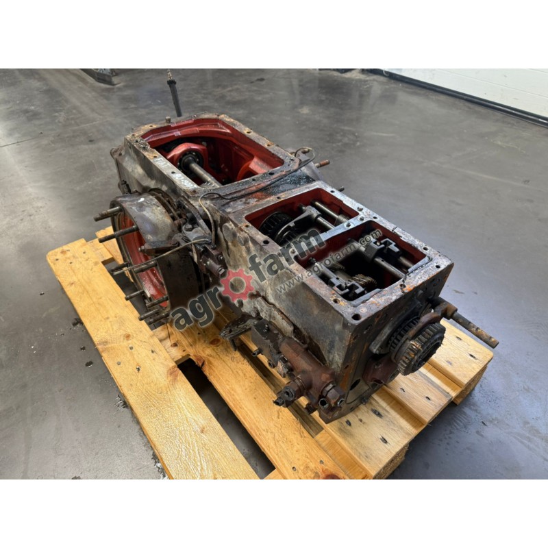 Skrzynia biegów z tylnym mostem Fiat 80-90