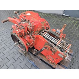 Skrzynia biegów, tylny most Case 1255 XL