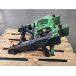 Wspornik osi przedniej John Deere 6120M 6115R