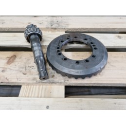 Wałek atakujący z kołem Massey Ferguson 6130