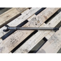 Półoś przedniego mostu Massey Ferguson 6130, 6140