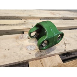 Łącznik półosi FWD John Deere 6155M, 6135R, 6140M