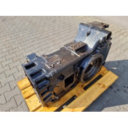 Obudowa tylnego mostu New Holland T7.185