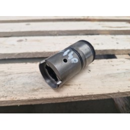 Tuleja Deutz Agrotron 80, 90, 4.xx