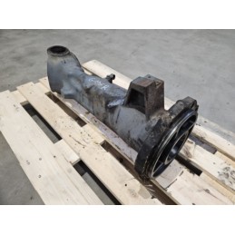 Obudowa mostu  przedniego RH John Deere 6195R