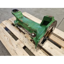 Obudowa most przedniego LH John Deere 7800, 7700
