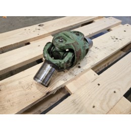 Łącznik półosi FWD John Deere 7800, 7700
