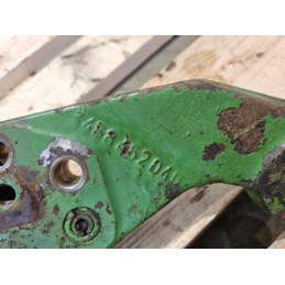 Uchwyt sworznia LH John Deere 4650, 4850