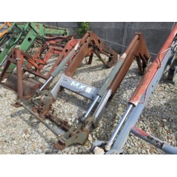 MX T8 front loader