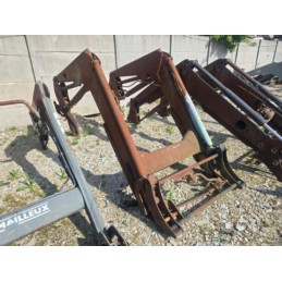 Ładowacz czołowy MX T412