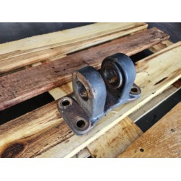 Uchwyt siłownika FWD Massey Ferguson 8660, 8730