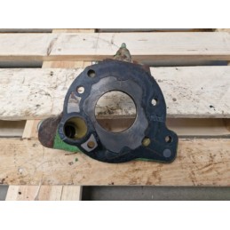 Adapter pompy hydraulicznej  John Deere 6600