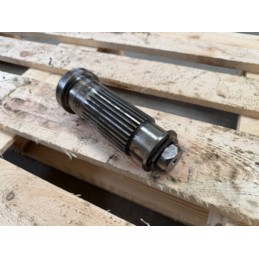 Tuleja wałka PTO Valtra 6000, 6200, 6400, 6600,