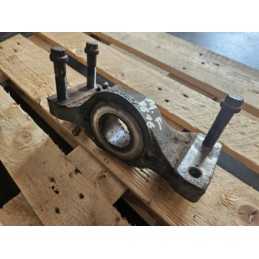 Podpora osi  FWD Massey Ferguson 7616, 7480