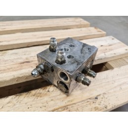Blok hydrauliczny Lamborghini RS, RF, RV