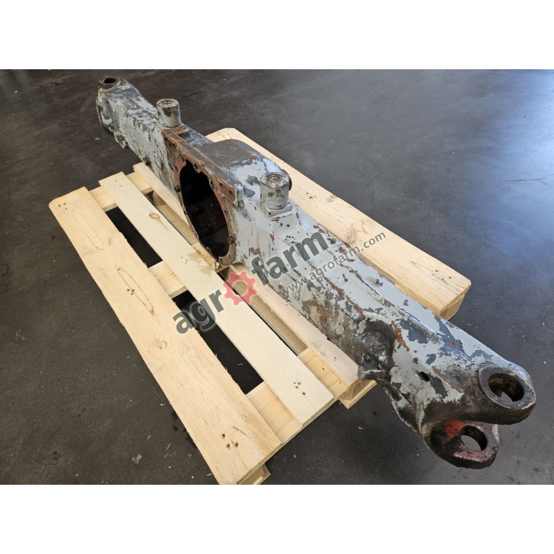 Obudowa mostu  FWD Massey Ferguson 8110, 8240