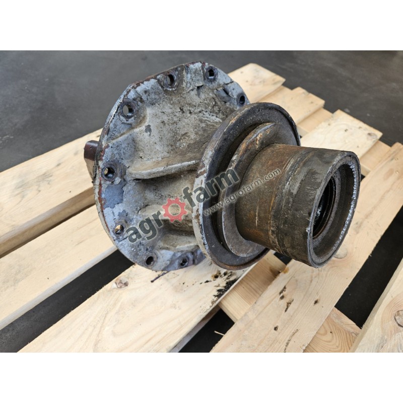 Obudowa Dyferencjalu FWD Massey Ferguson 8110