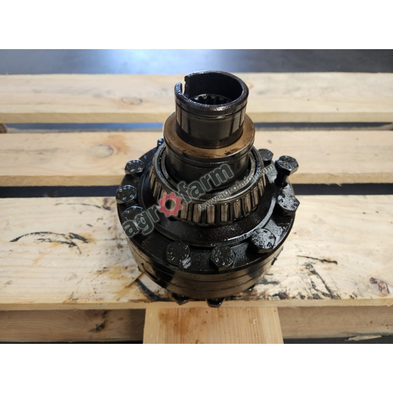Mechanizm Różnicowy FWD Massey Ferguson 8110