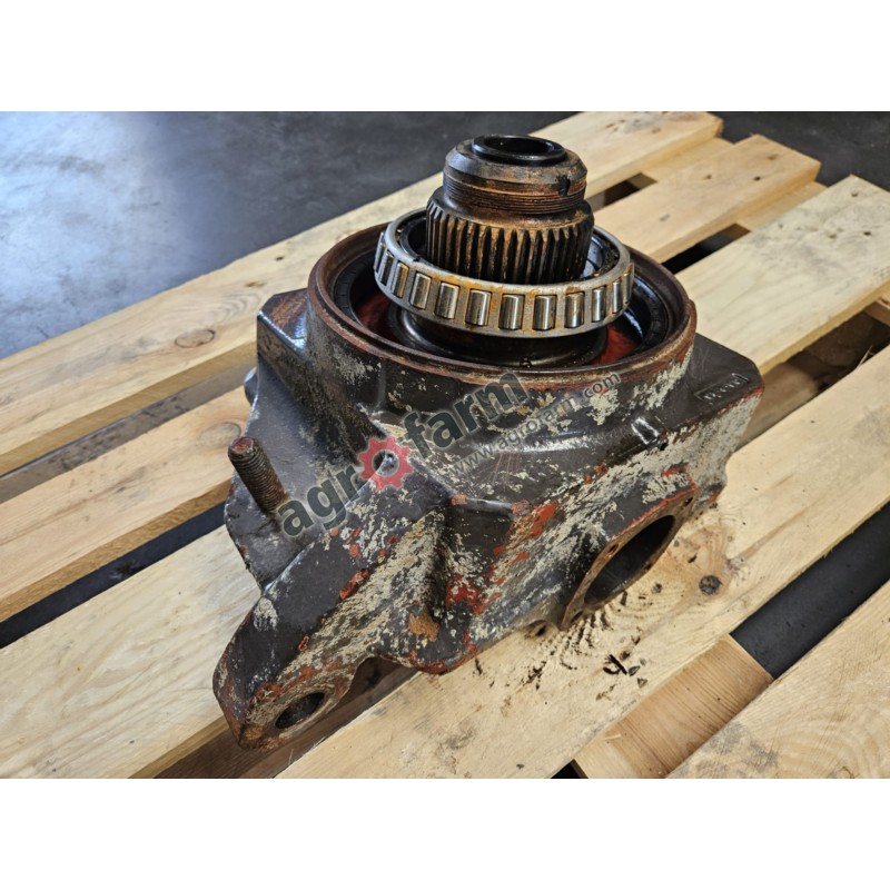Zwrotnica LH FWD Massey Ferguson 8110, 8260