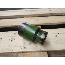 Tuleja FWD John Deere 6320, 6420