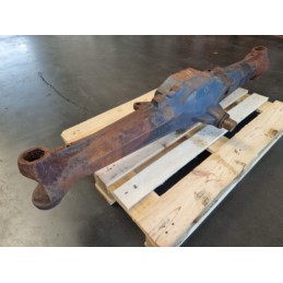 Obudowa przedniego mostu New Holland TS100A