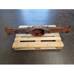 Obudowa przedniego mostu New Holland TS100A