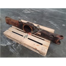 Obudowa przedniego mostu Massey Ferguson 6270 6180