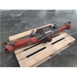 OBUDOWA PRZEDNIEGO MOSTU MASSEY FERGUSON