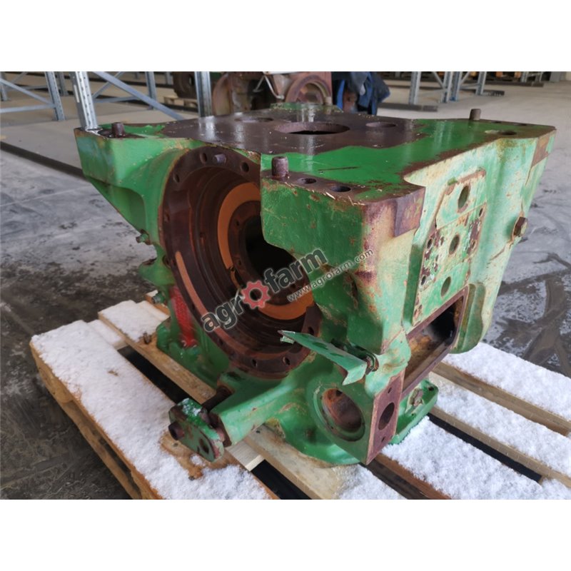 OBUDOWA TYLNEGO MOSTU JOHN DEERE R168805